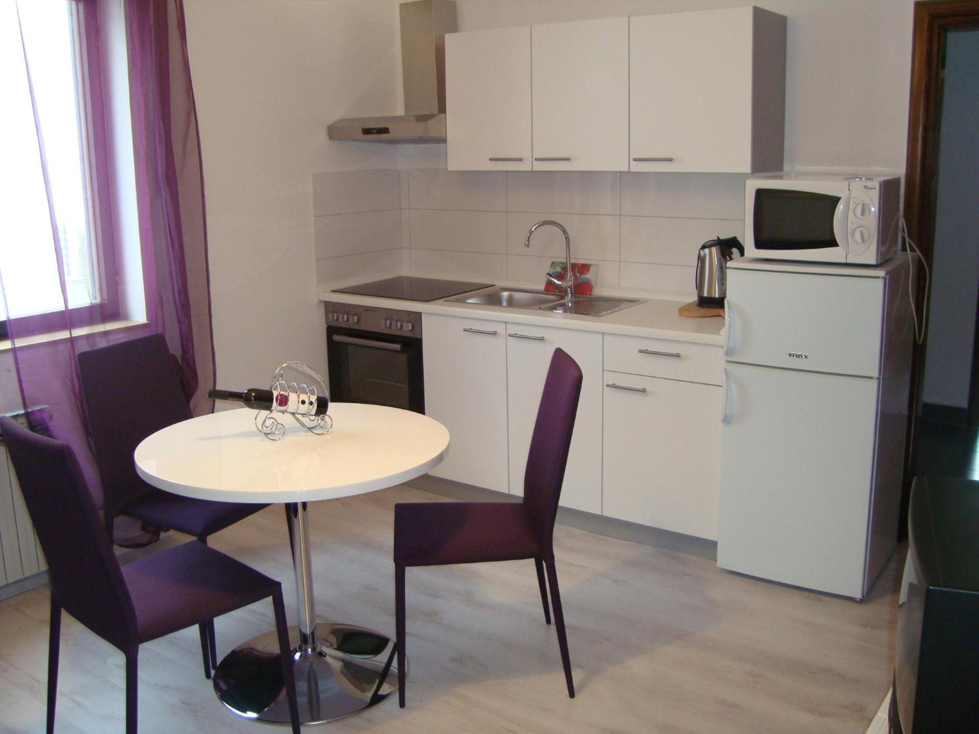 פורץ Apartments Peloza חדר תמונה
