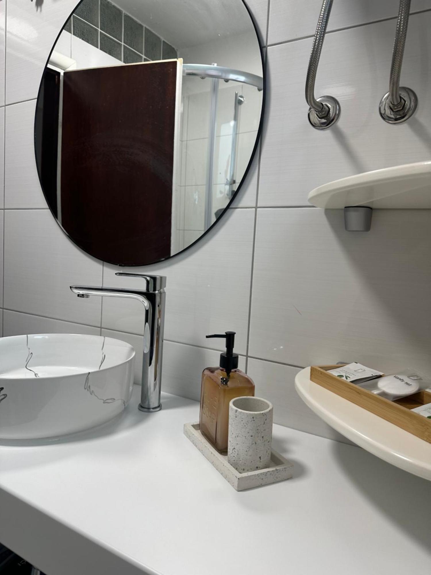 פורץ Apartments Peloza מראה חיצוני תמונה