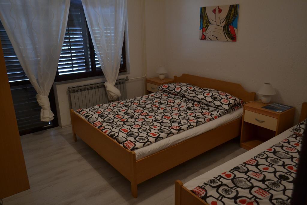 פורץ Apartments Peloza חדר תמונה
