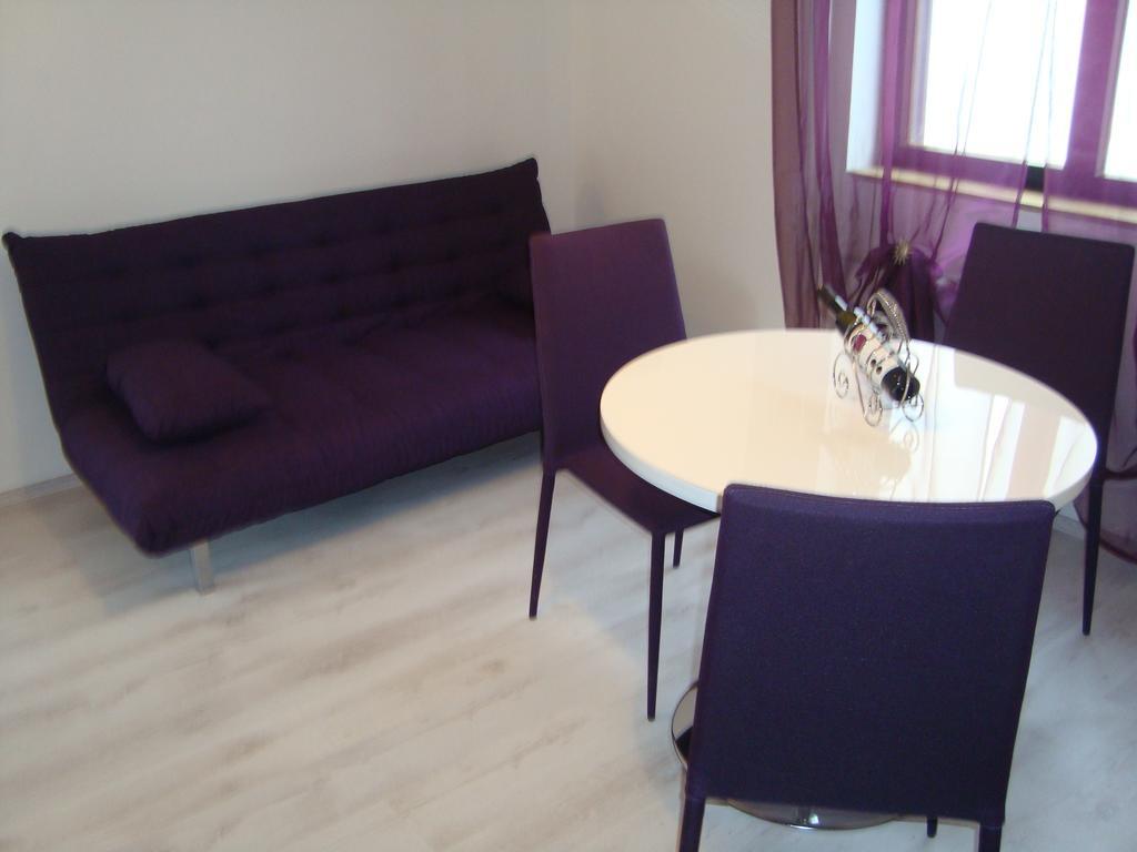 פורץ Apartments Peloza חדר תמונה