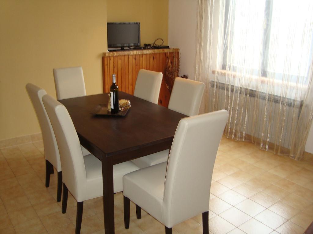פורץ Apartments Peloza חדר תמונה